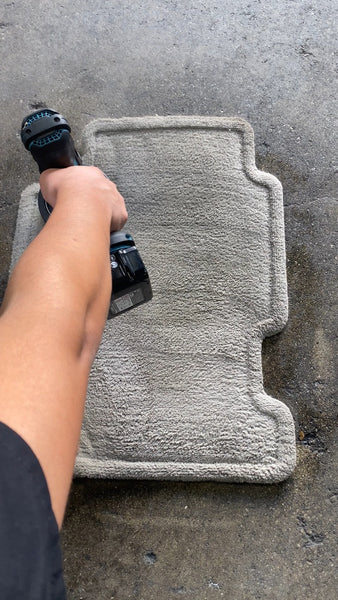 Chemical Guys SPI_191 Lightning Fast Carpet and Upholstery Stain Extractor, (For Cars, Trucks, SUVs, RVs, Home, Interior, Pets & More) 128 fl oz (1 Gallon)